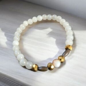 White Pearl and brown and copper bracelet